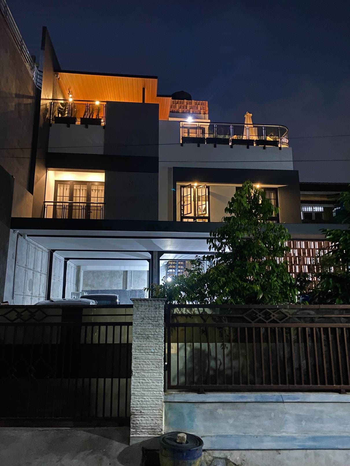 RR House