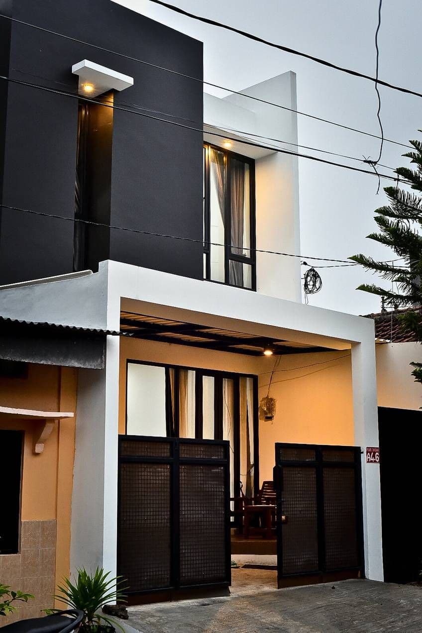 BT House