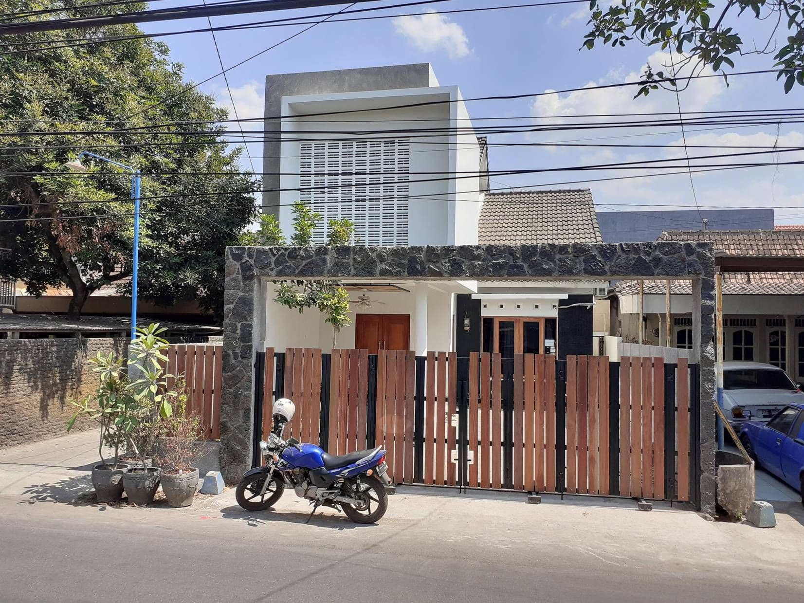 M House Tembalang